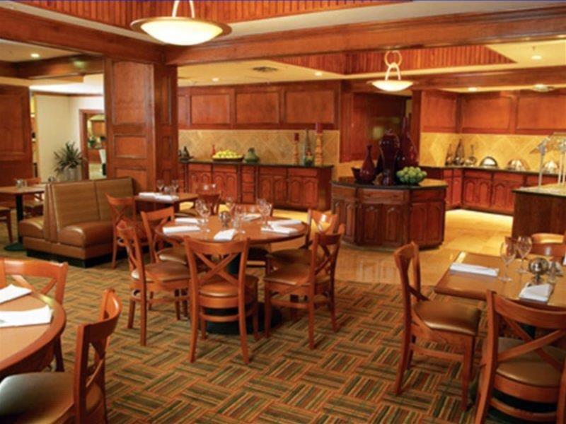 Holiday Inn Dallas Market Center, An Ihg Hotel Restaurante foto